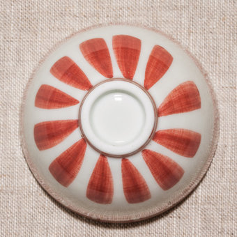 Чашка, "Весёлые дни", Цзин Дэ Чжэн арт. 3353 Чашка, "Весёлые дни", Цзин Дэ Чжэн